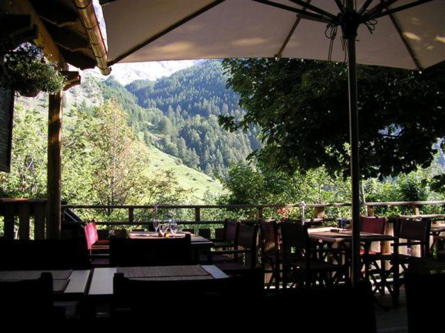 Hotel Des Alpes - Skiers & Bikers Lodge La Grave Zewnętrze zdjęcie