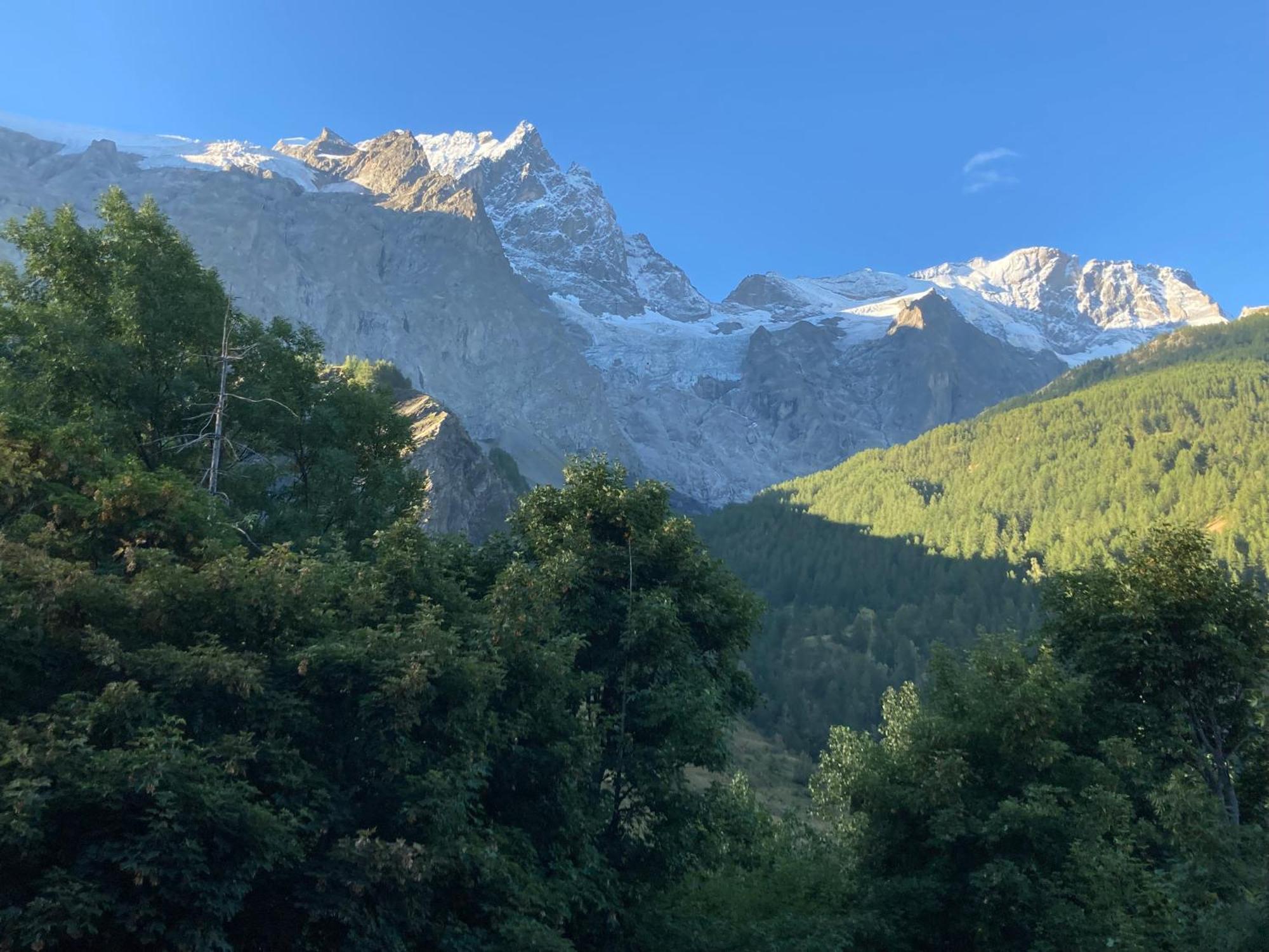 Hotel Des Alpes - Skiers & Bikers Lodge La Grave Zewnętrze zdjęcie