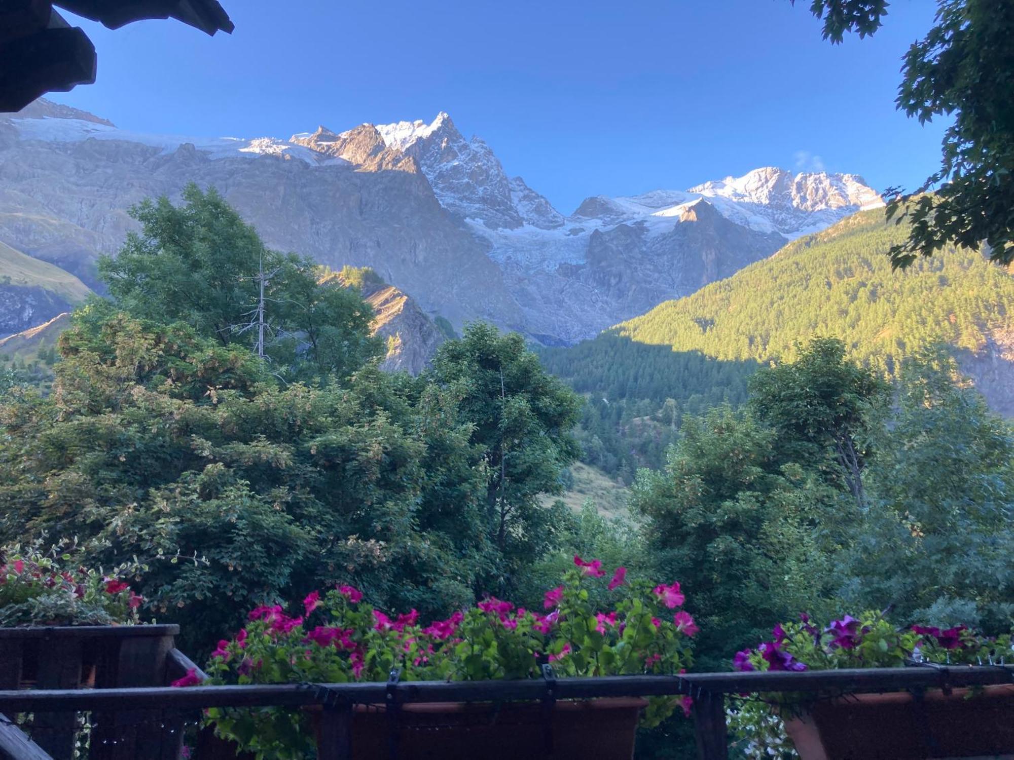 Hotel Des Alpes - Skiers & Bikers Lodge La Grave Zewnętrze zdjęcie